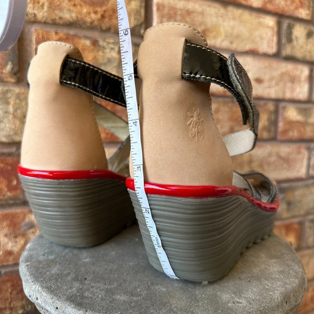 Fly London Ynes Beige Black Red Patent Leather Wedge Sandal  Womens 38 Quirky